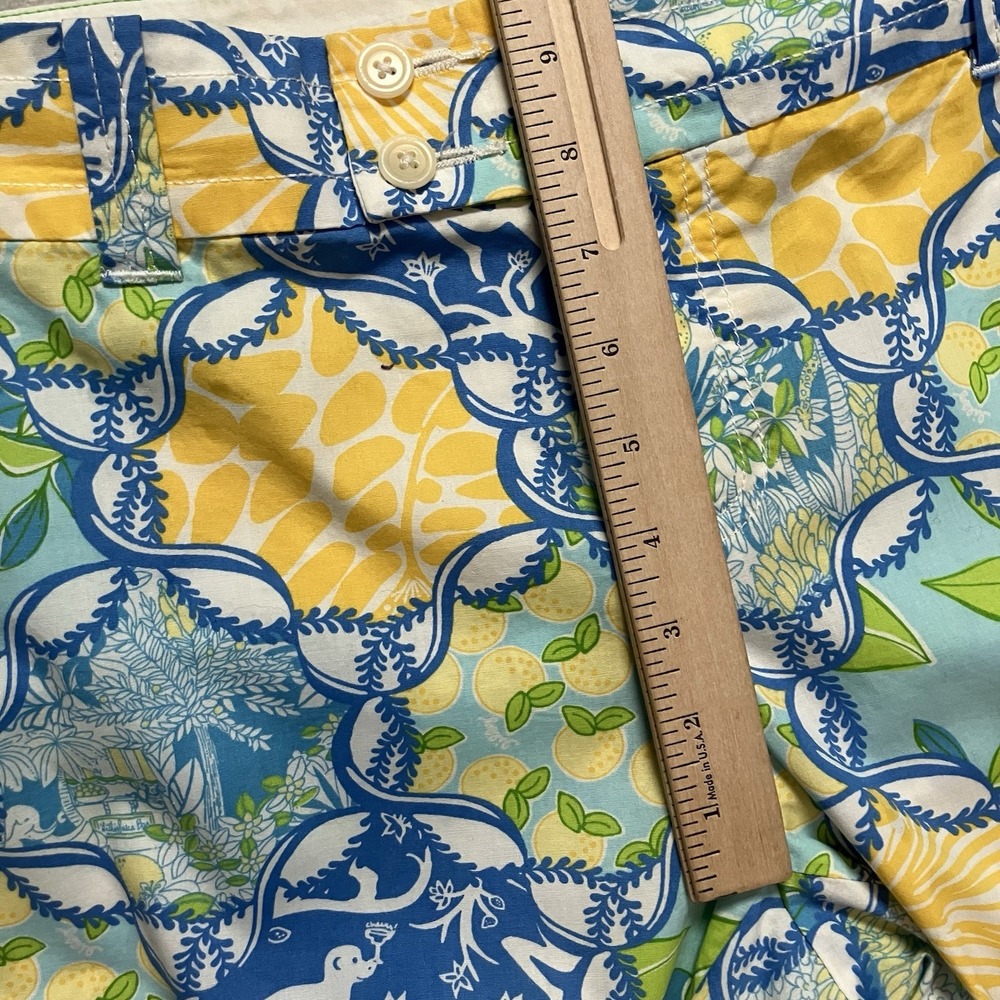 Lilly Pulitzer Pants‎ Womens Size 10 Monkey Lemon Cotton Blend Print Capri - Picture 3 of 8